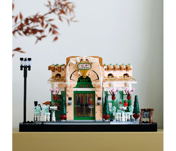 LEGO Icons 10362 Francuska kawiarenka - 1308170 - zdjęcie 9